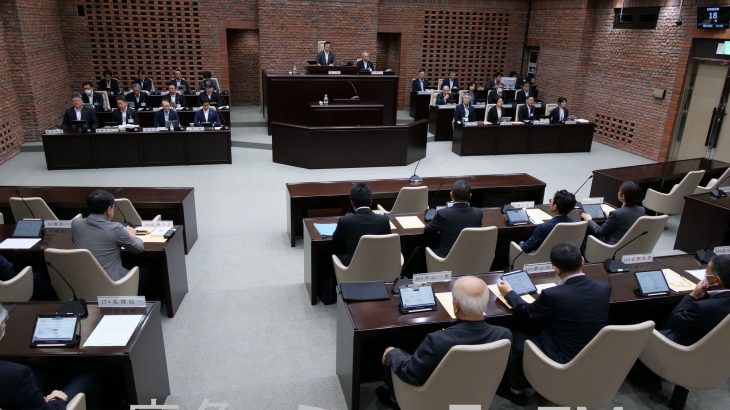 クマよけ電柵補助、利用殺到で予算追加　鹿角市