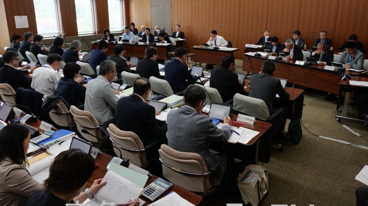 異常出没でクマ対策の強化の求め　鹿角市の決算委
