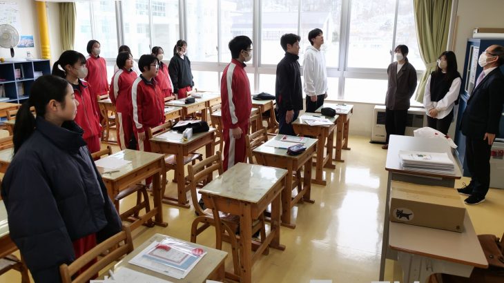 町営の学習塾で受験生が閉講式　小坂町