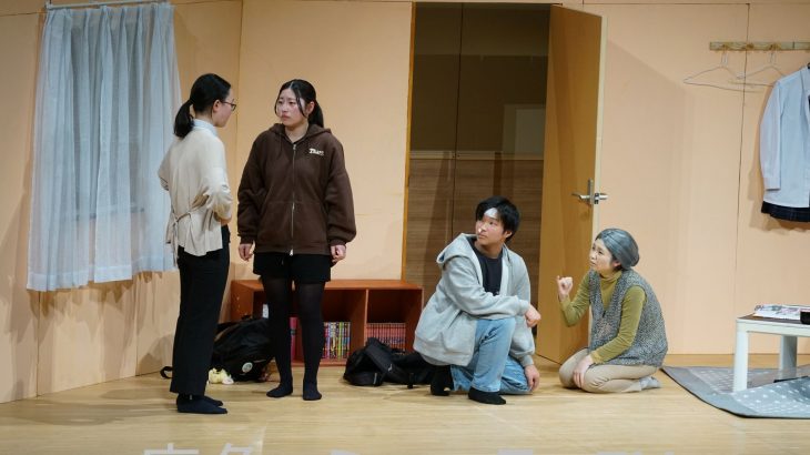 社会派作品を堂々披露　鹿角市の高校演劇部