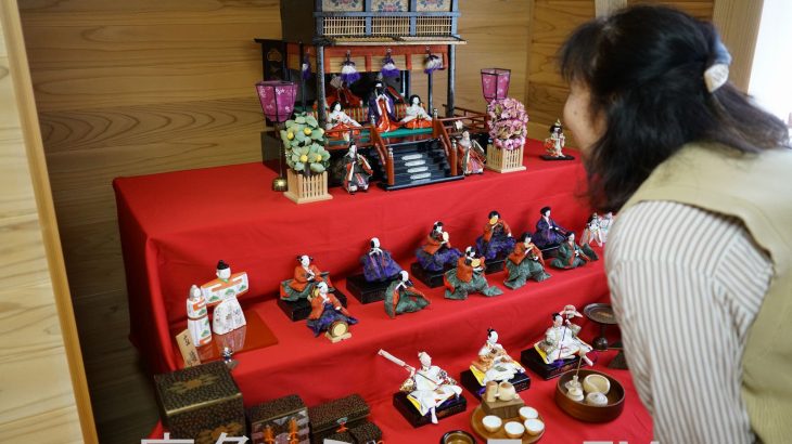 昭和初期のひな人形などお披露目　鹿角市の神社