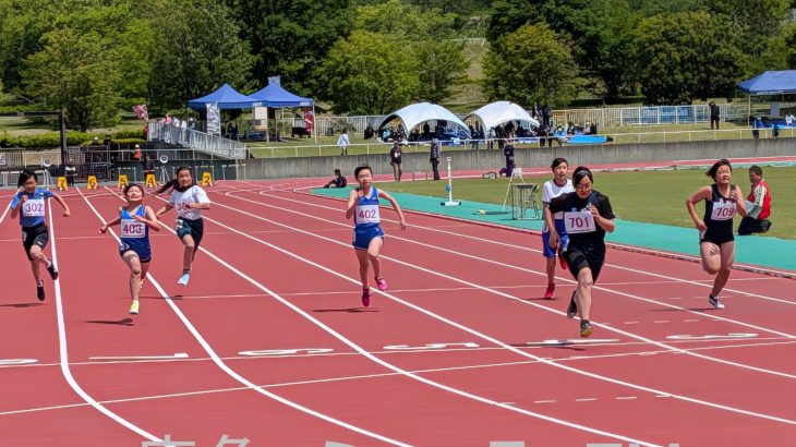 選手約１１０人で小学校陸上大会　鹿角地域
